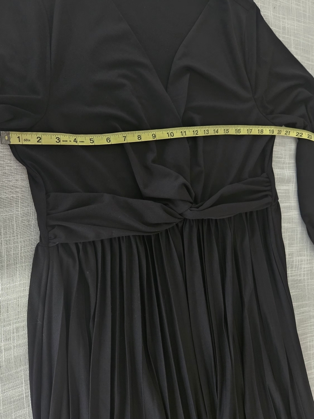 ELOQUII Black Twist-Front Pleated Midi Dress Long Sleeve V-Neck Plus Size - Picture 11 of 13